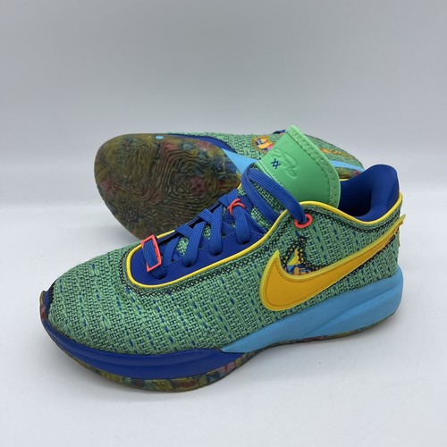 Nike LeBron 20 SE GS Kaleidoscope Youth Size 5.5Y Sneakers DV3021-300 Basketball - Picture 3 of 10