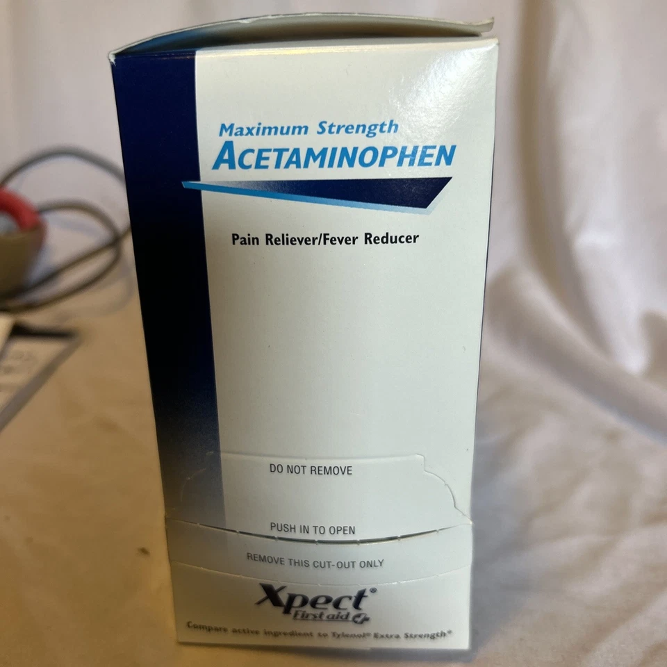Acetaminofén de máxima resistencia por espera primeros auxilios.  Sin aspirina.  Ex. 11/23  Foto 3 de 4
