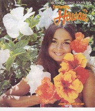1974 Island Holidays Tours Of Enchanted Hawaii Booklet