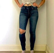 American Eagle High Rise Blue Jeans Size 0 Cropped Ankle Distressed Grunge 25