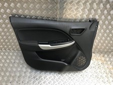 Porte avant et accessoires Suzuki BALENO