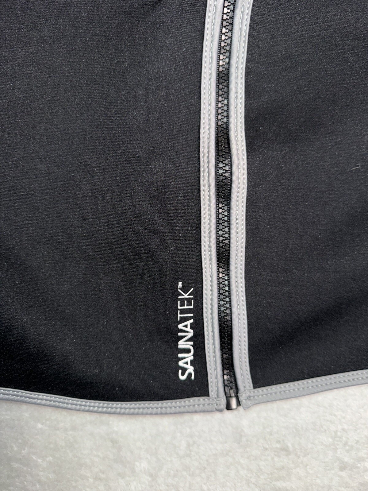 SaunaTek Women's Size XL Neoprene Workout Vest Slim Trim Tone Flexible Black