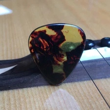 Lots of 100pcs Tortoise Ultra Heavy 1.5mm Celluloid Guitar Picks Plectrums