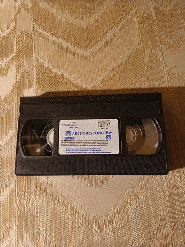 Air Force One VHS 1997 Harrison Ford R Color 124 Min Columbia Pictures NTSC - Picture 2 of 7