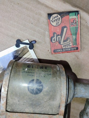 Vintage 1920's 30’s GIANT Pencil Sharpener by The Automatic Pencil Sharpener Co. - Picture 2 of 3