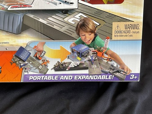 NEW Sealed Matchbox Sky Busters Missions Headquarters Airbase Mattel 2010 - Picture 8 of 10