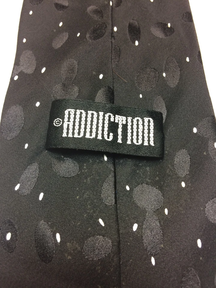 CORBATA ADICTION HOMBRE NEGRA CON CIUDAD COLORIDA CON SANTA 3,75 X 57 Foto 4 de 4