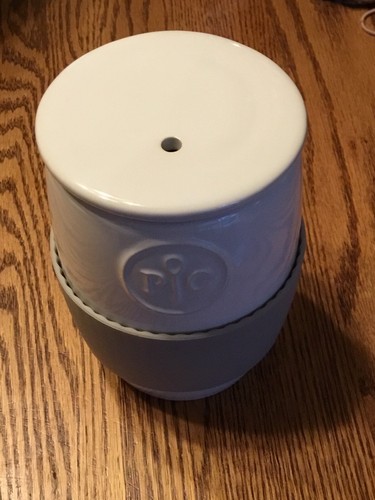 Pampered Chef Large Coffee/ Soup Mug/ Cup White With Gray Gripper - Picture 4 of 7