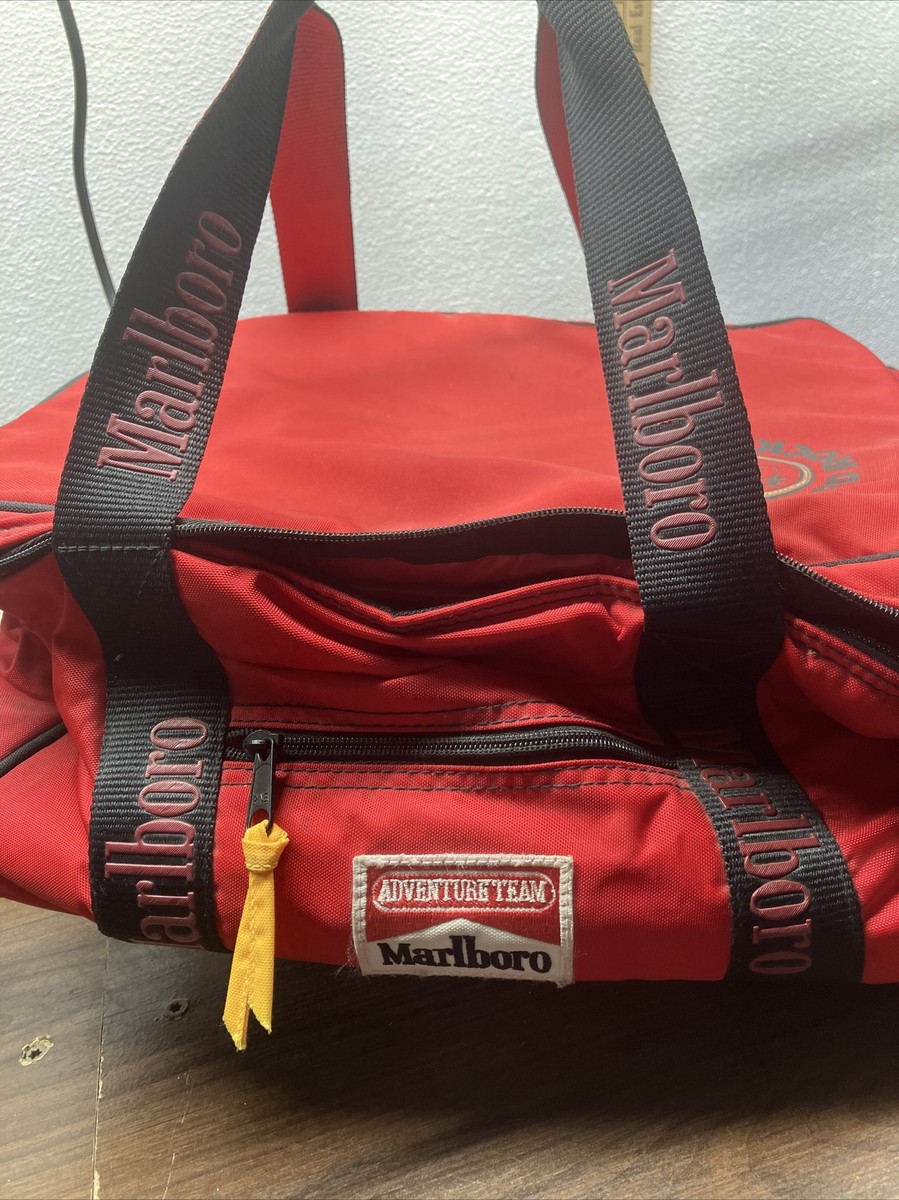 Marlboro Vintage 1992 Adventure Team Lizard Rock Insulated