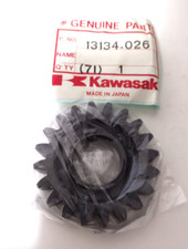 Kawasaki 13134-026 4ta Engranaje de Entrada 20T KL250 KLX250 Nueva NOS De Colección