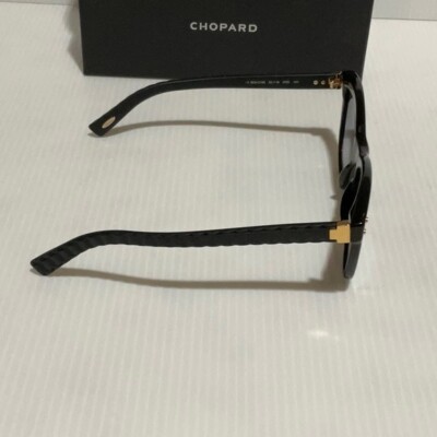 Chopard woman display picture 3