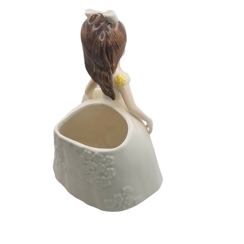 Vintage Lefton Lady Planter Brunette with Bow Yellow Dress with a Hat 1337A 7" - Picture 5 of 9