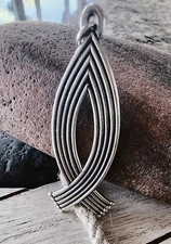 Rare, Retired James Avery LARGE Fish Pendant Sterling Silver w/JA Box and Pouch!