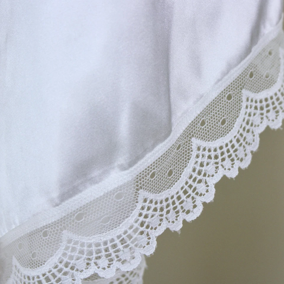 NUEVO Kimono Novia XXL Azul Estrás Blanco Satén Bata Boda Ducha Luna de Miel Foto 4 de 4