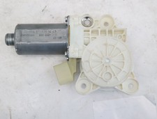 Fensterhebermotor vorn rechts Mercedes SLK R171 1718201442 BROSE 06-2006 Fensterhebermotor vorn rechts Mercedes SLK R171 1718201442 BROSE 06-2006
