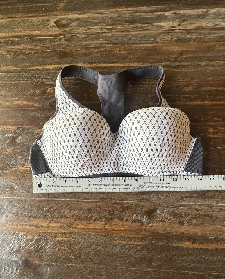 Victorias Secret VSX Sports Bra Incredible Max Underwire Padded 38C Athletic - Image 3 of 4