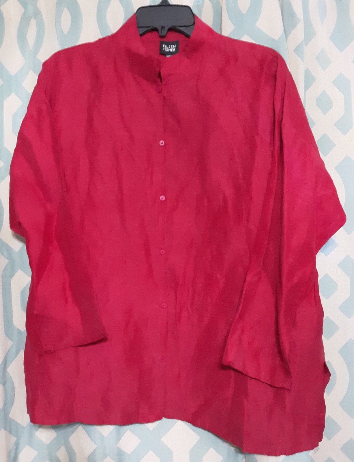 Woman’s Eileen Fisher 3/4 Sleeve/ Button Up Linen Blend Blouse Top.sz M