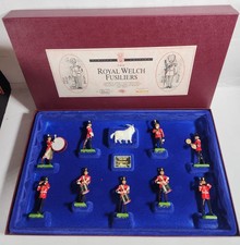 BRITAINS TOY SOLDIERS THE ROYAL WELSH FUSILIERS 5191 LTD EDITION W/SLEEVE NIB