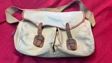 Vintage LIDDESDALE Canvas Fly Fishing Game Bag. Made in NEWCASTLETON SCOTLAND.