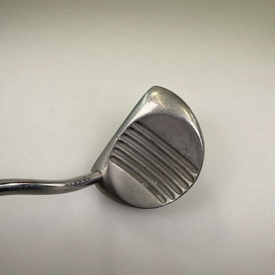 Slotline Golf Model FS1 Right handed Putter. 32” Long  - Image 4 of 4