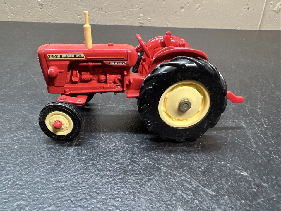 Ertl Vintage Tractors 1/32 David Brown 990 Implematic - Image 2 of 4