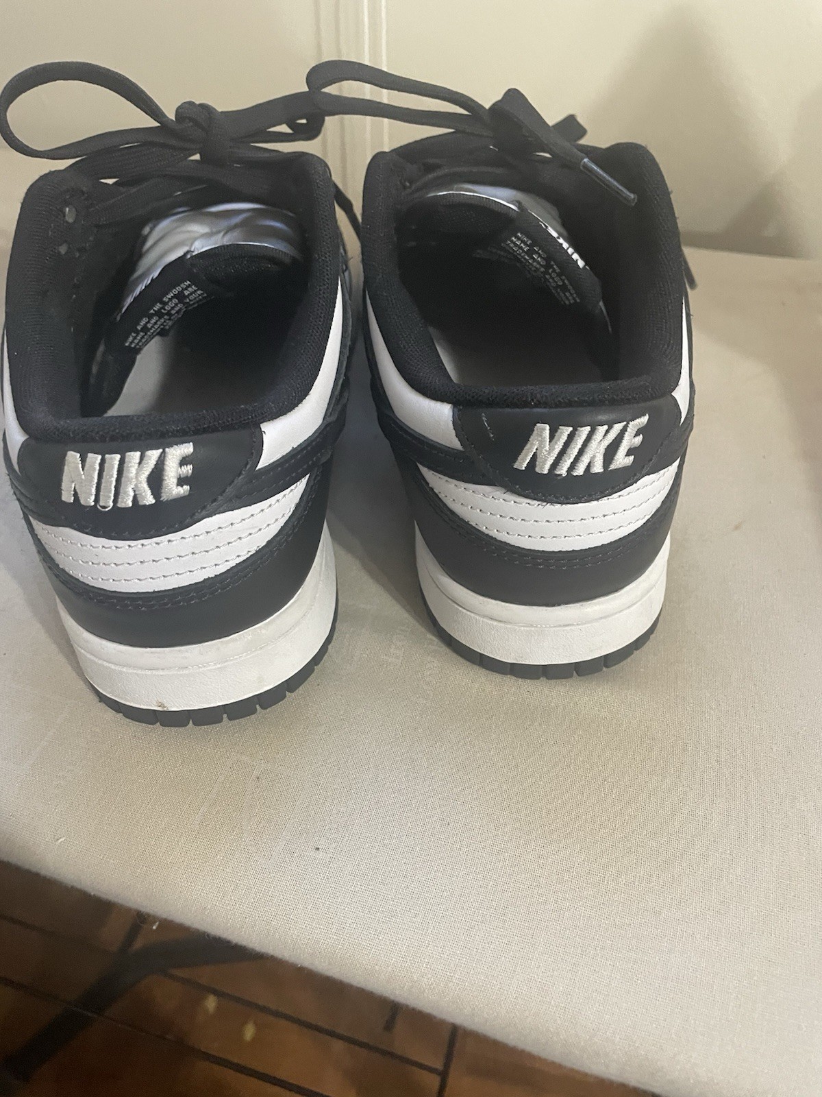 Nike dunks - image 4