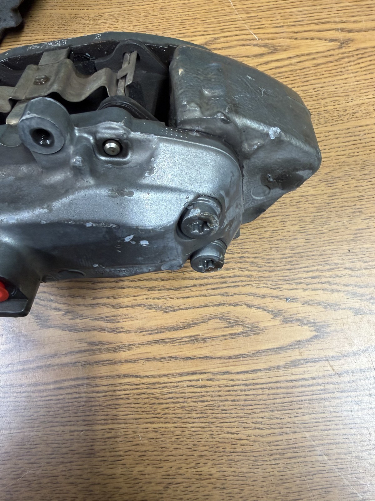 04-2017 Maserati Quattroporte Left & Right Front Brake Caliper Calipers Pair OEM