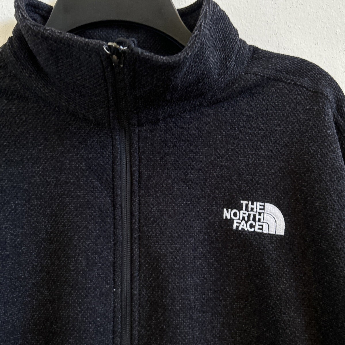 The North Face Men's Textured Cap Rock 1/4 Zip Pullover