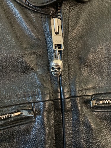 Chaqueta de Motocicleta de Cuero Pro Rider para Hombre Cruzada Calavera Tibias Cruzadas Talla 50 XXL - Imagen 2 de 12