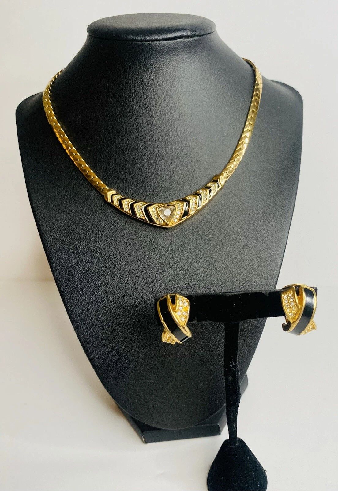 Collier et boucles d'oreilles Christian Dior vintage cristaux et émail noir 