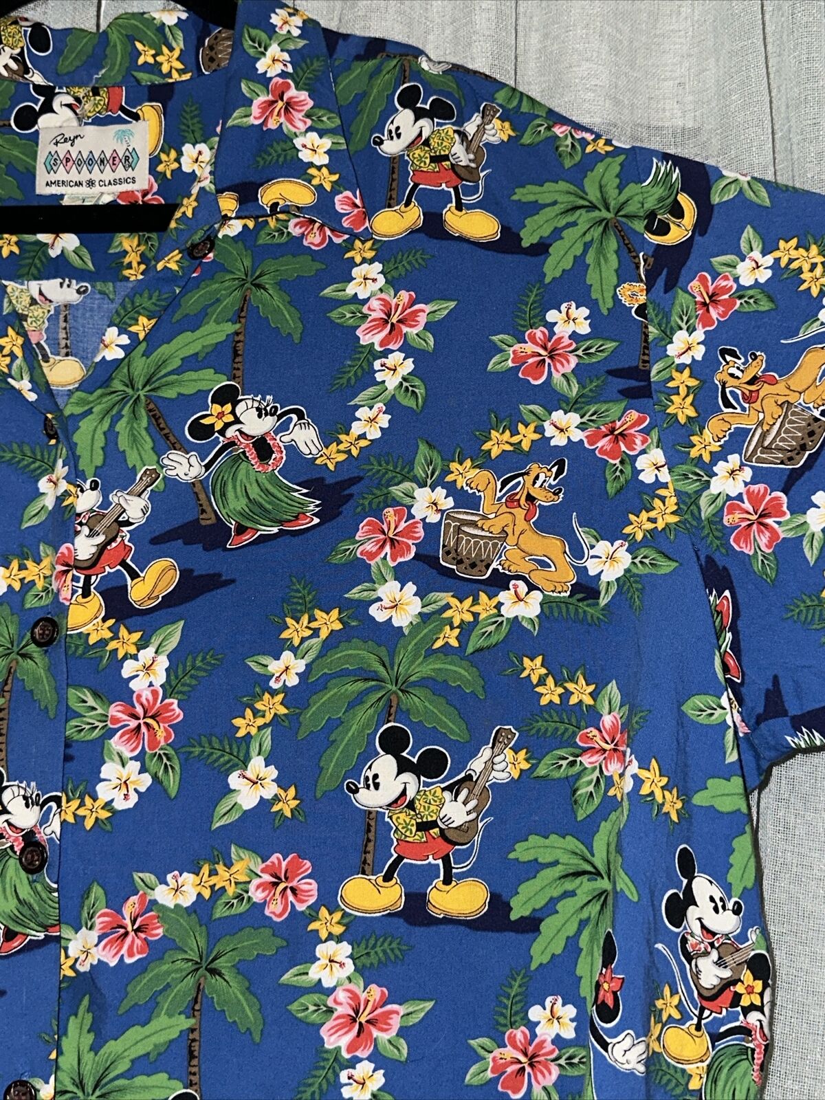 Reyn Spooner Classics Disney Mickey Mouse Hawaiia… - image 3