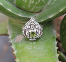 Silver Plated Rings For Women  Girl With Natural Peridot Gemstone P170