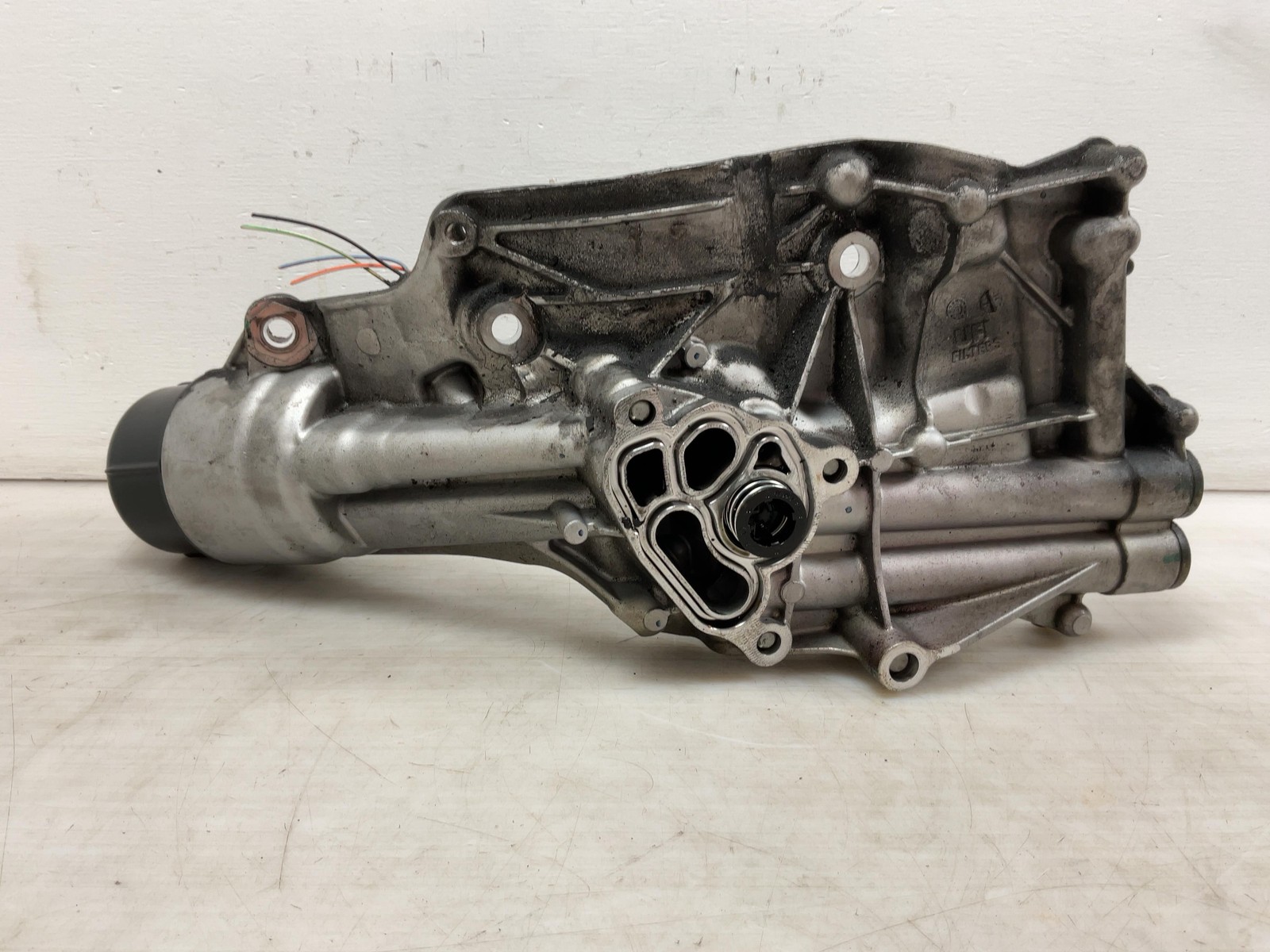 Jeep Wrangelr OEM 3.0L Diesel Oil Filter Housing 2021-2023 020781 thumbnail 6