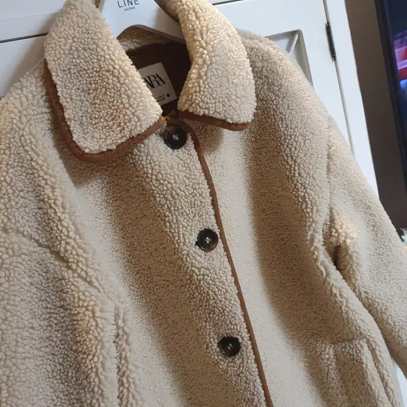 Zara Faux Shearling Coat, Size 55-66, Beige thumbnail 4