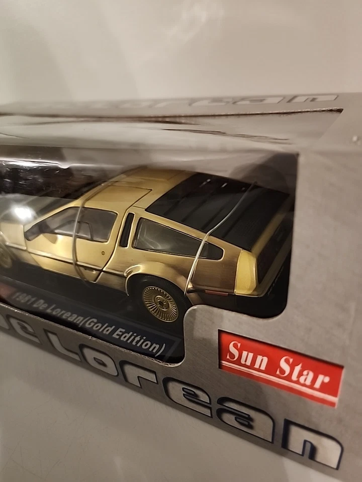 Universal Sun Star 1981 De Lorean Gold Edition DMC Back To The Future 1 18 Scale - Image 4 of 4
