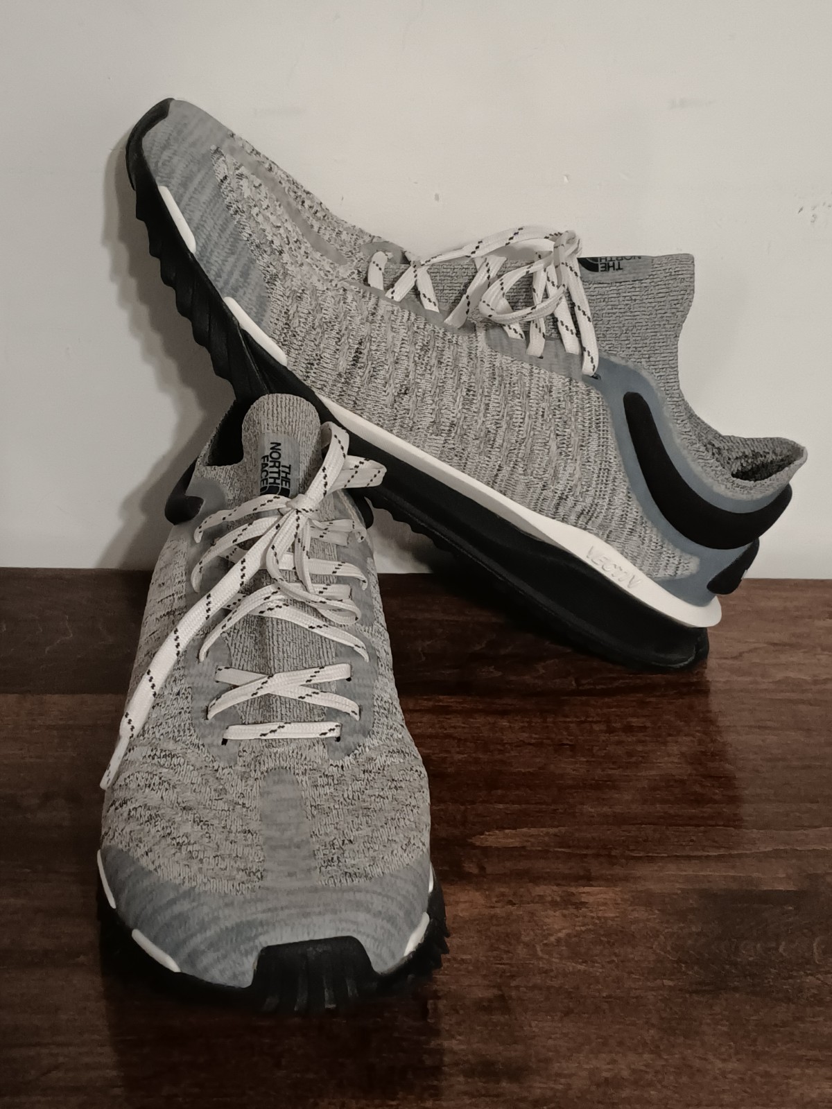 The North Face Vectiv Escape Men’s Size 13 Gray Knit Running Trail Hiking Shoes