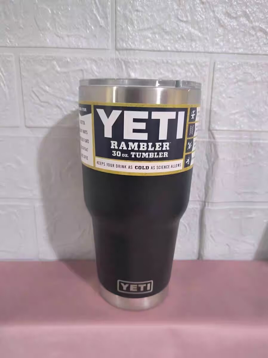 Classic Black YETI 30oz Stainless Steel Vacuum Insulated Tumbler Rambler