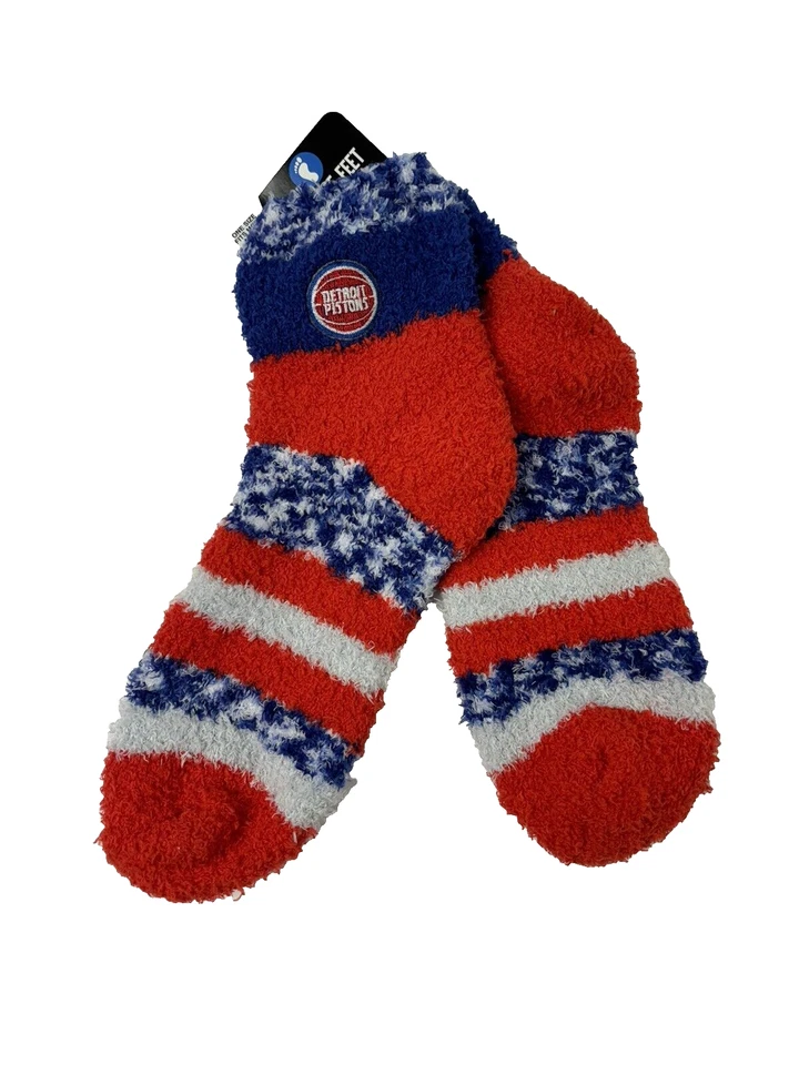 NUEVO CON ETIQUETAS 2 pares de calcetines difusos acogedores Detroit Pistons FBF para mujer Foto 3 de 4