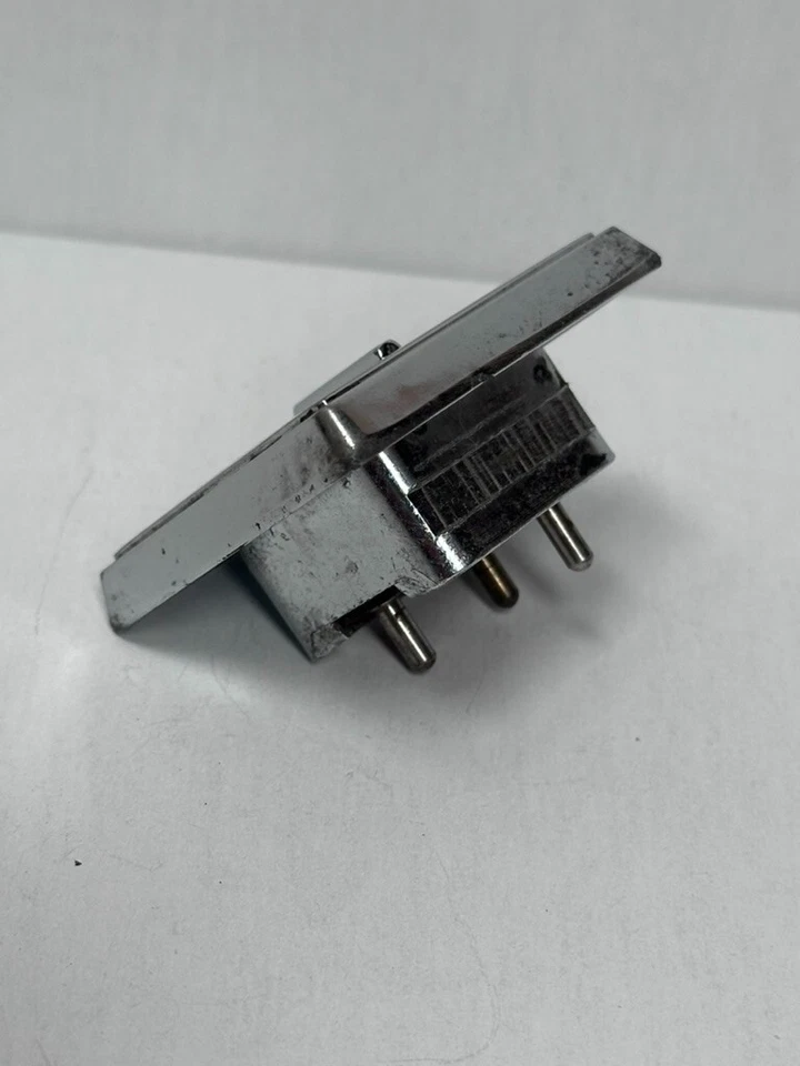 Interruptor de ventana eléctrica Buick Riviera 1967 ¡funciona! GM 5719272 original Foto 4 de 4