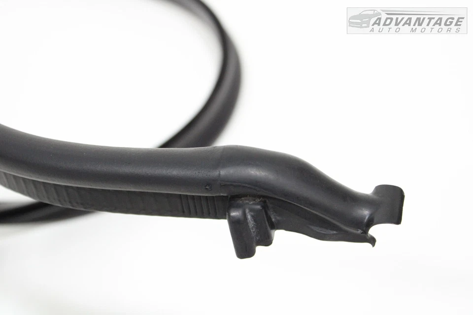 Dodge Durango 2016-2019 3,6 L debajo del capó sello de goma OEM Foto 3 de 4