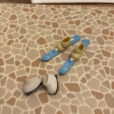 Sylvanian Families Iceskating boots? x 2 Calico Critters ski skis ice skates