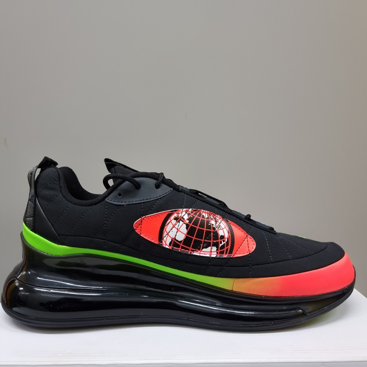 nike 720 world
