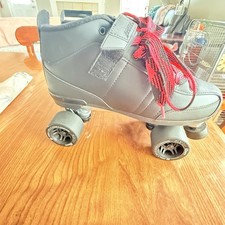 Pacer Roller Skates Black And Pink Size 10 Used Very Few Times