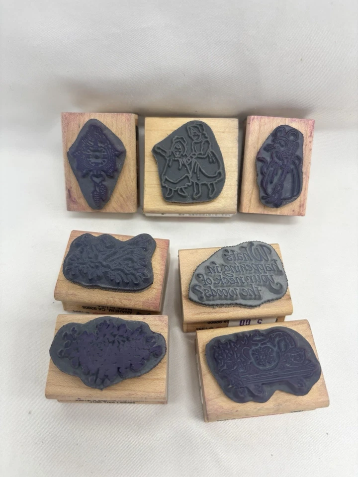 Stampendous! Lot Of 7 Small Wood Rubber Stamps Frog Mouse Tea Clock Sisters - Image 2 of 4
