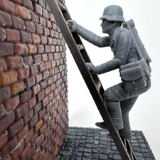 World War 2 German SAPPER Climbing Ladder Toy Soldier 3D Resin 1/32 WW2 Figure