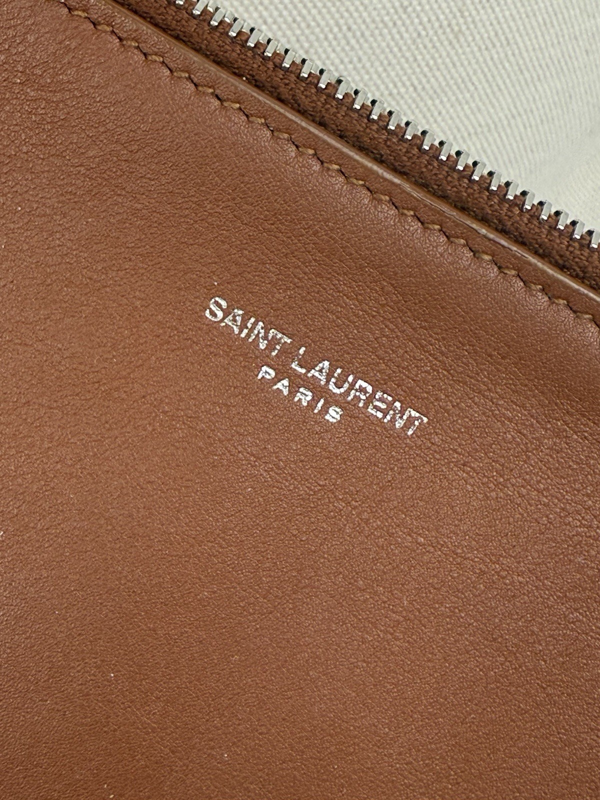 Saint Laurent Rive Gauche Borsa a secchiello da donna in pelle di lino beige