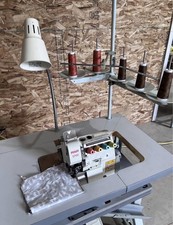 Pfaff 5700 Industrial 5 Thread Overlock Serge...