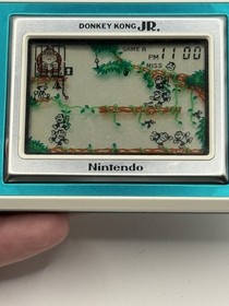 Vintage 1982 Nintendo Game & Watch DONKEY KONG JR.  DJ-101 VERY RARE! CIB!