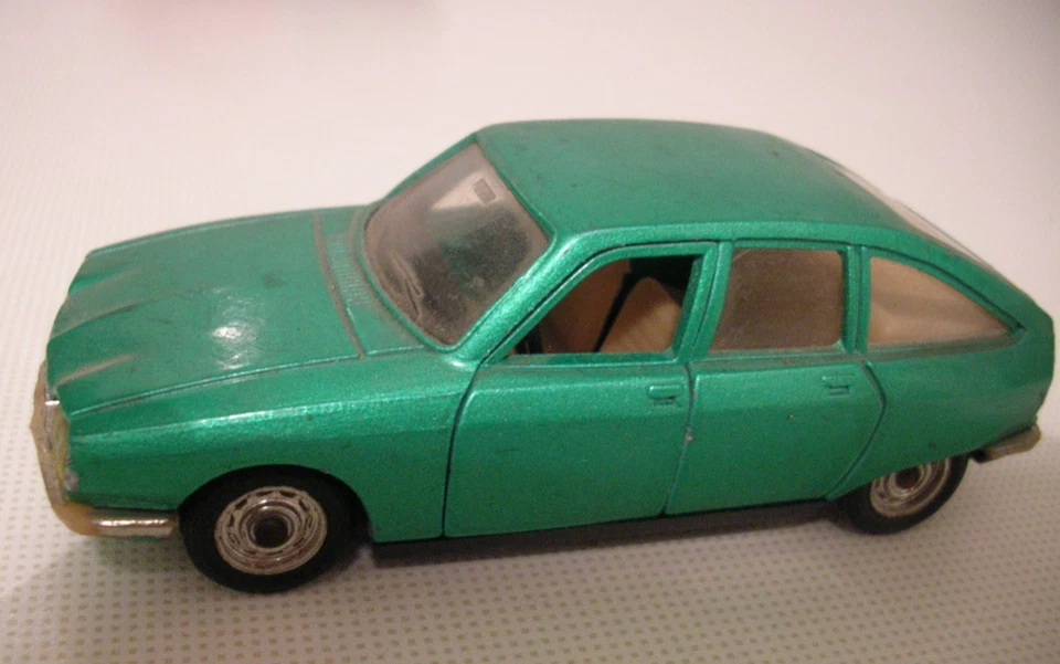 CITROEN GS scala 1/43  vintage SOLIDO prima edizione mk1 verde - Immagine 2 di 4