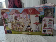 Calico Critters Luxury Townhome Gift Set